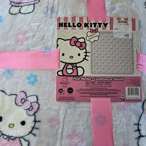 Hello kitty blanket